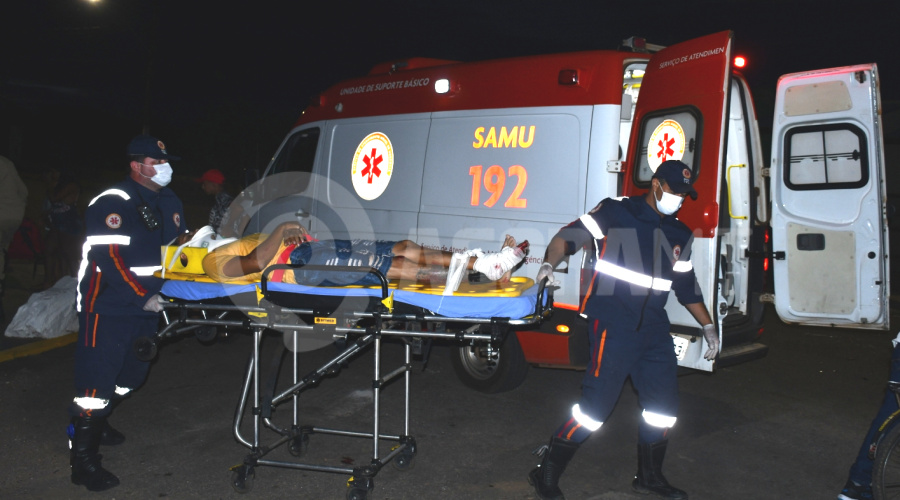 Imagem: IMG 20221029 WA0088 Batida entre moto e carro deixa motociclista ferido em cruzamento