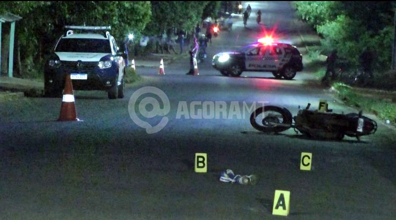 Imagem: Policia Militar no local do acidente Criança fica ferida com suspeita de fratura e trauma de face ao ser atropelada após sair da escola