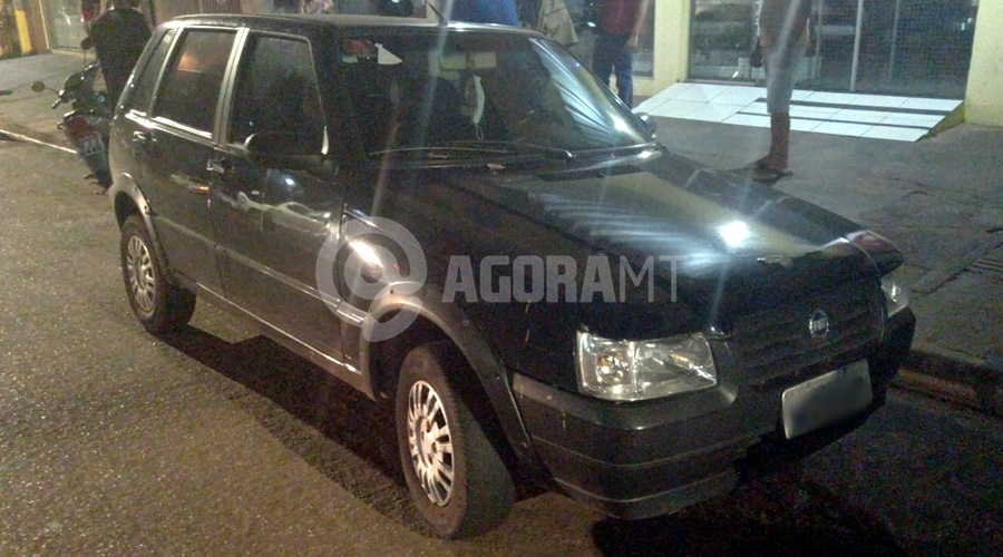 Imagem: Veiculo envolvido no acidente 1 Motorista entra em pista contrária e bate em vigilante na rua Rio Branco