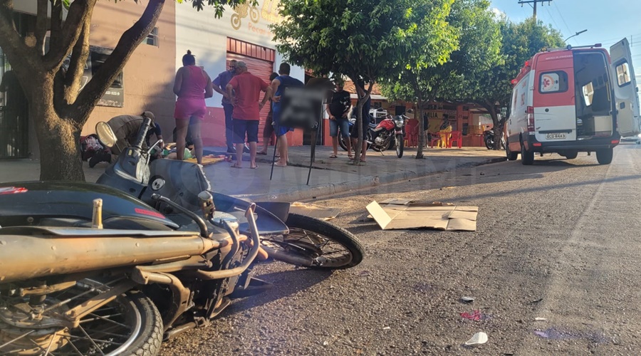 Imagem: 290e5a0e dbe7 4aa9 943c c5f3a656dd81 Duas mulheres ficam feridas após bater moto em carro estacionado na contramão