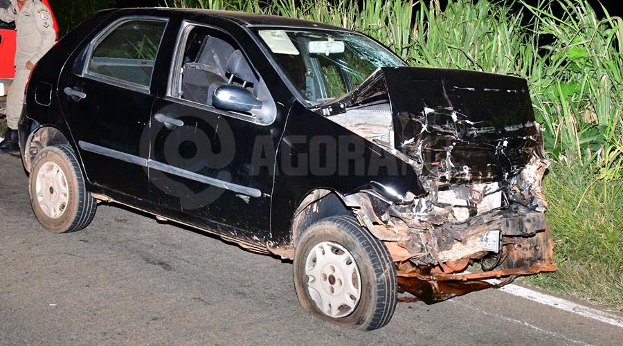 Imagem: WhatsApp Image 2023 04 01 at 07.28.21 Homem não aceita fim do relacionamento e bate carro de frente com carreta dirigida pela ex-mulher