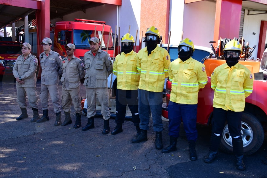 Imagem: O lancamento aconteceu no 3o BBM Bombeiros lançam trabalhos com brigadistas que irão reforçar combates aos incêndios urbanos