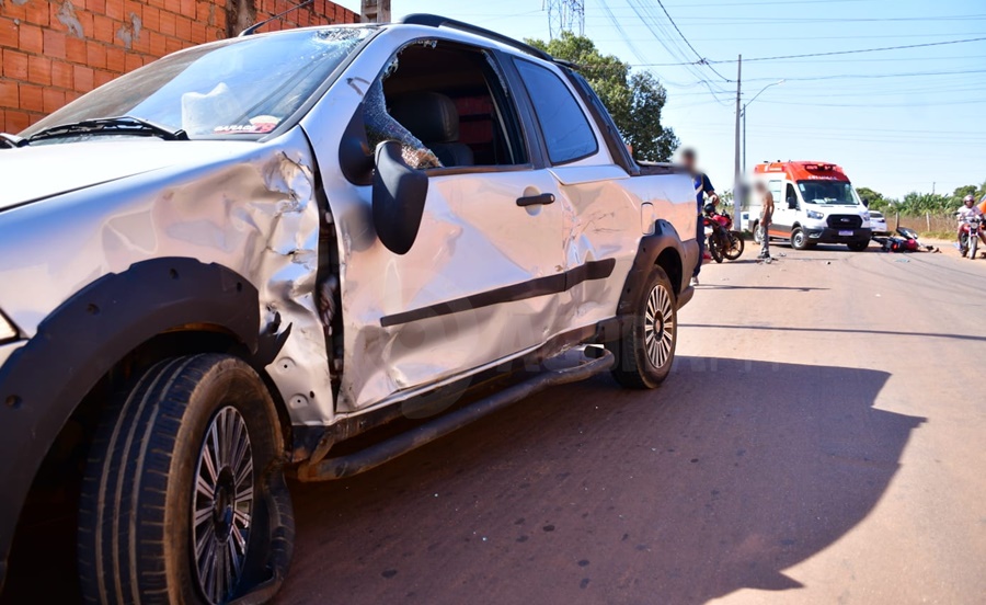 Imagem: carro acidente Menor de 16 anos sofre traumatismo e é entubada no local após batida com carro em Rondonópolis