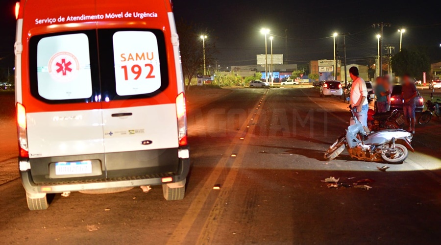 Imagem: samu Motociclista fica ferido após bater na traseira de carro no Anel Viário